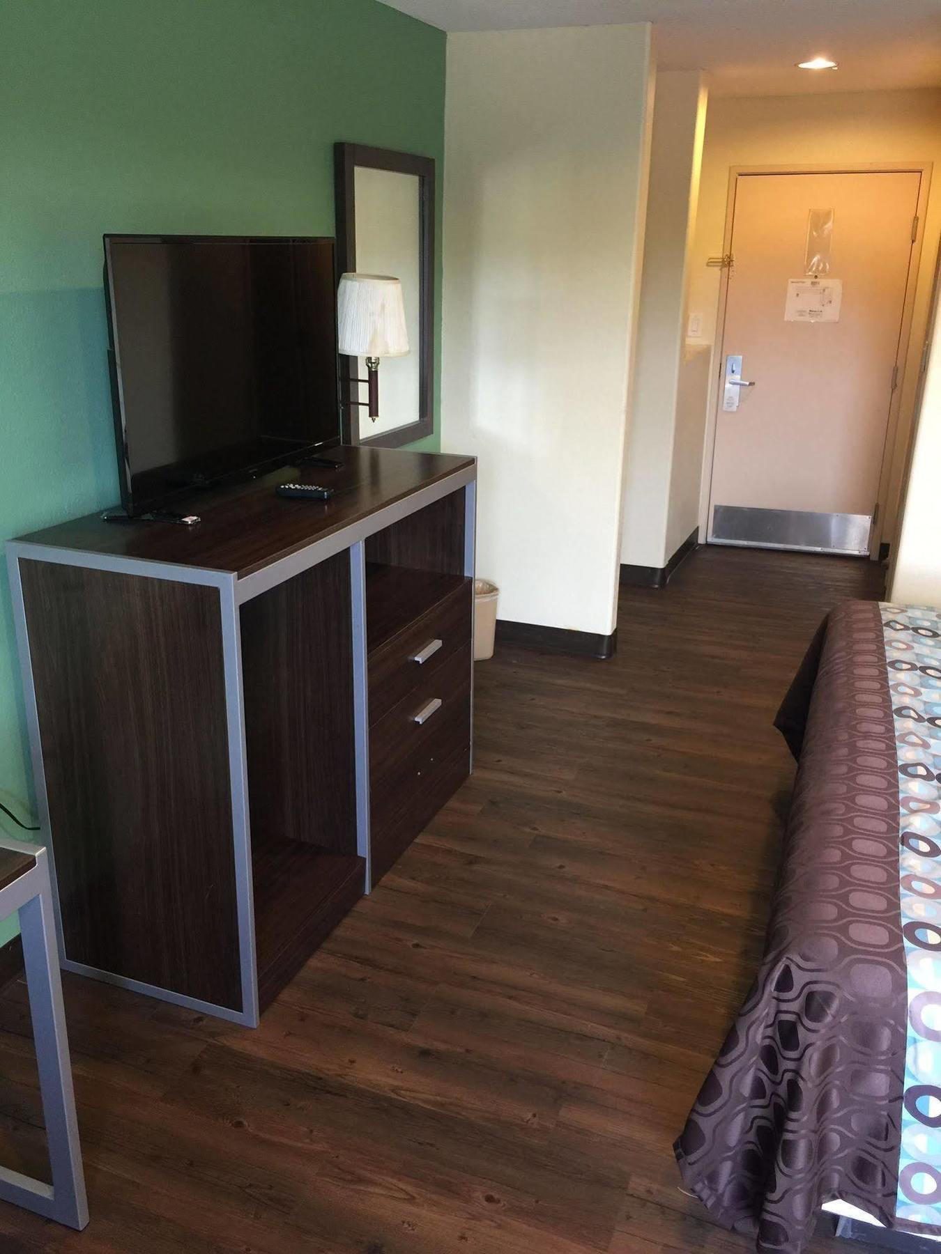 Scottish Inn & Suites Hobby Airport 휴스턴 외부 사진