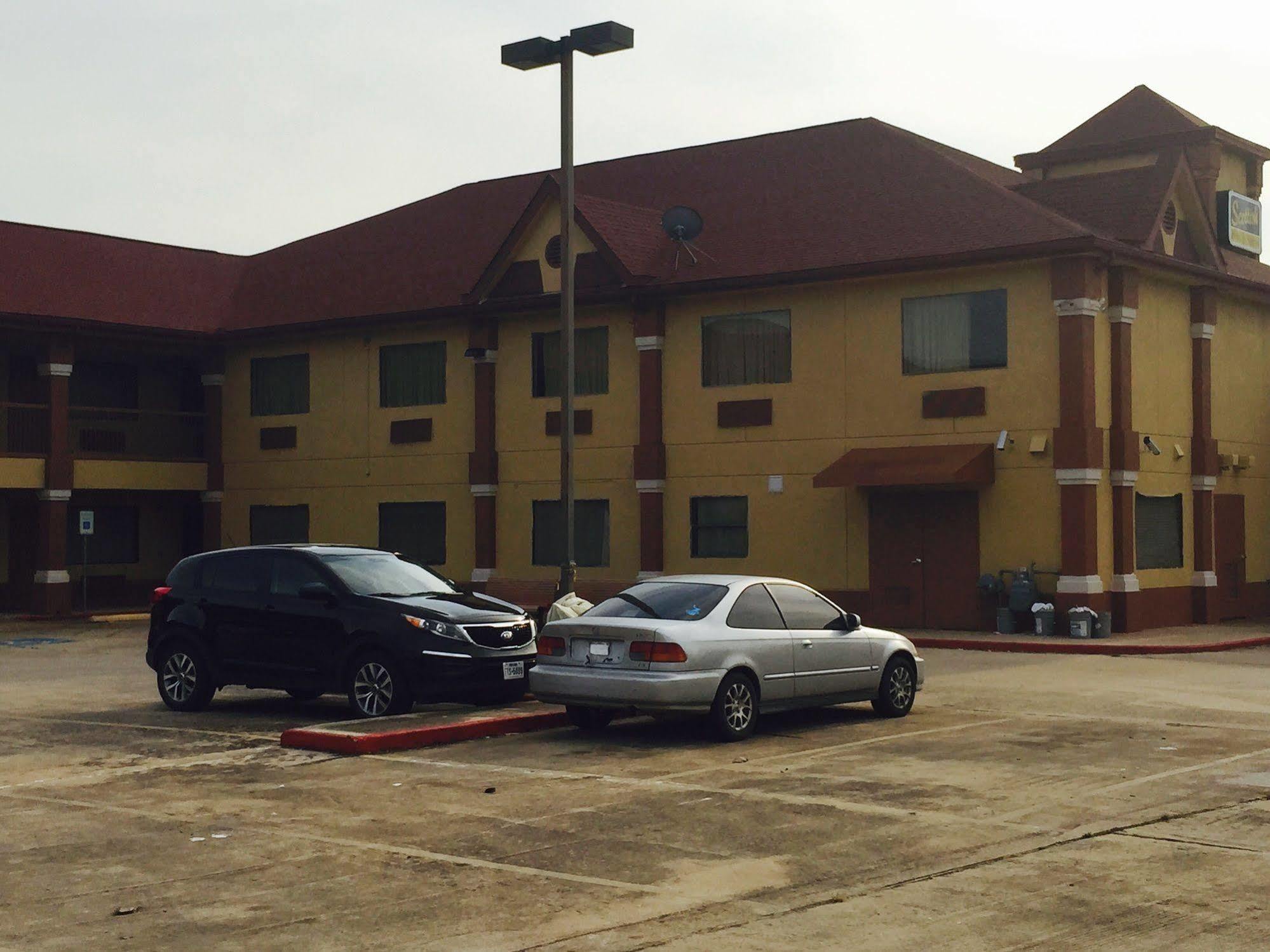 Scottish Inn & Suites Hobby Airport 휴스턴 외부 사진