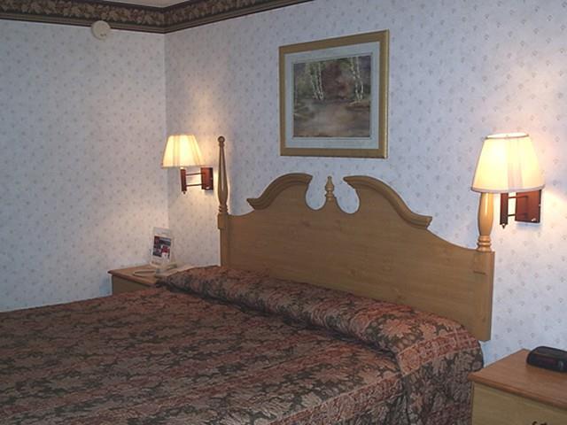 Scottish Inn & Suites Hobby Airport 휴스턴 객실 사진